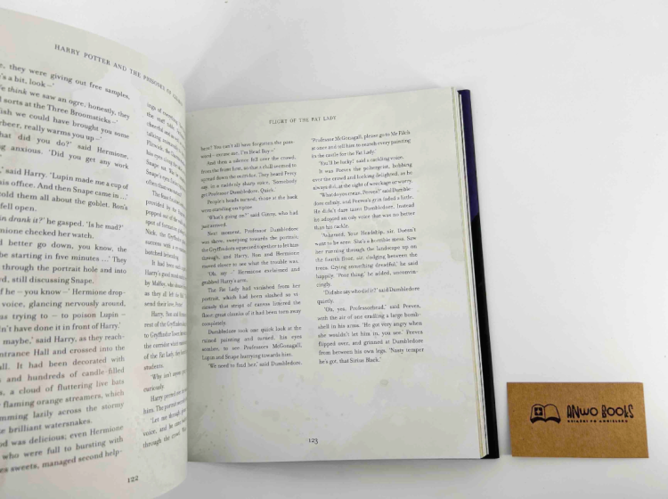 anwobooks8752.png
